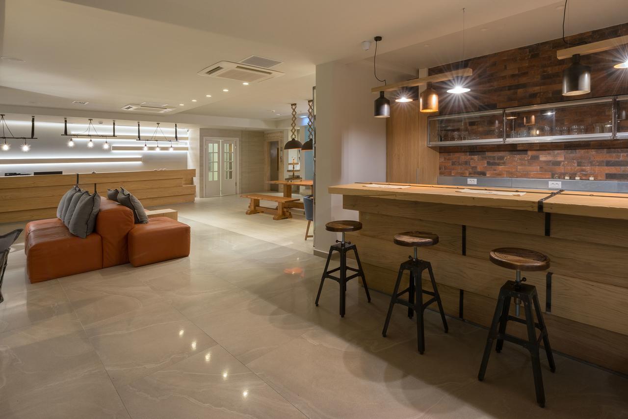 Hotel Matoula 4*